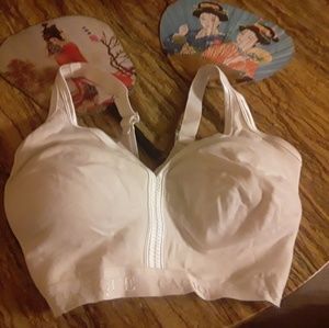 Bra